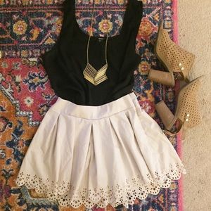 Nectar Clothing Scalloped Skorts